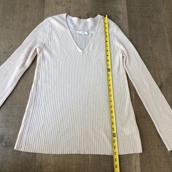 VINCE cashmere light sweater size M - Picture 9 of 11
